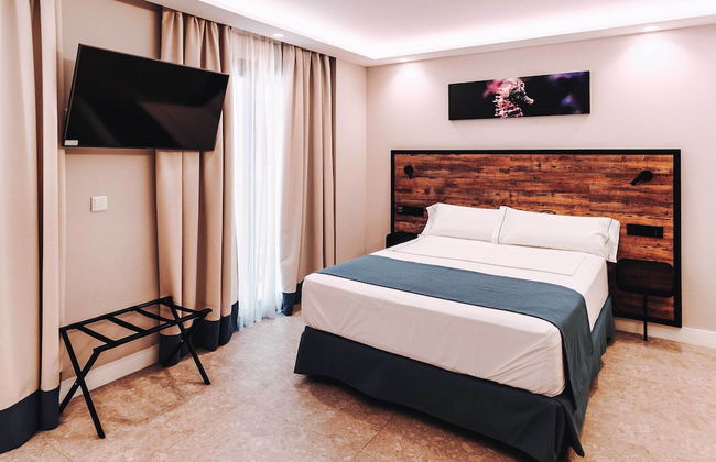 GBH Hotel-Apartamentos Posidonia - Photo 1