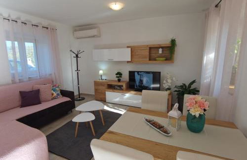 Jasmina Apartment - Photo 9