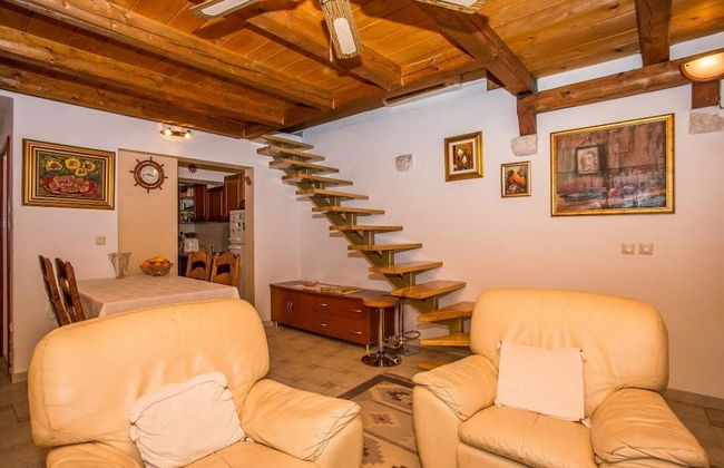 Holiday House Tina Seget - Foto 1