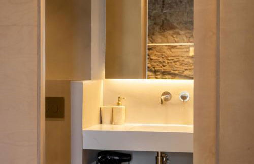 Decô Apartments Barcelona-Born St. - Photo 12