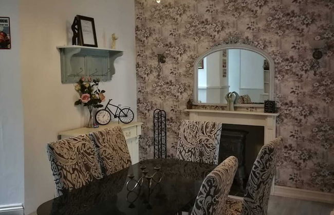 House Sleeps 7 With Hot Tub & Pets - Foto 8