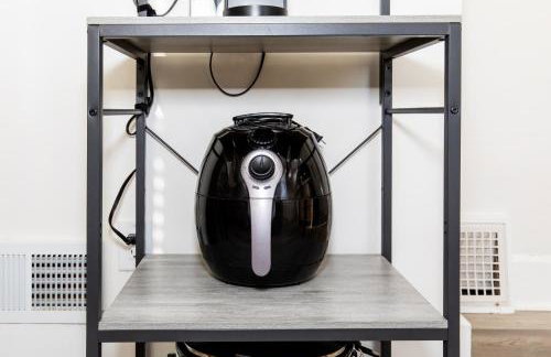 New Group Space - Sleeps 20! Near Sports Center - Photo 44