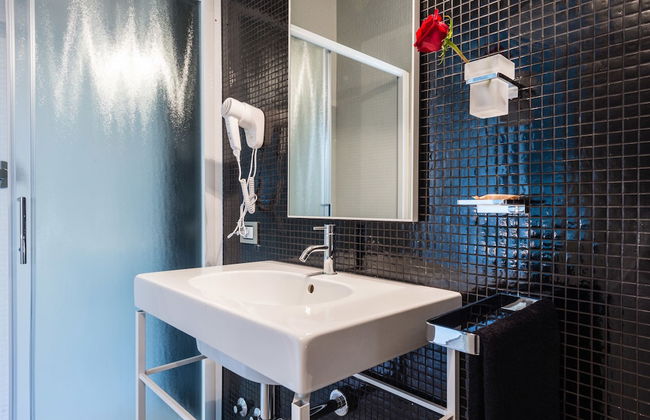 Rosso di Sera Relais Tuscany - Photo 60