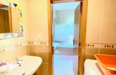 Flamingos Apartment with 2 swimming pool com check in e check out ao domingo em julho e agosto - Foto 14