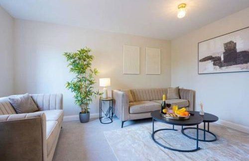 Wavendon House • Sleeps 6 • Driveway Parking • Garden • Fast Wifi • Smart TV • Yoko Property - Photo 14