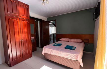 Casa com Piscina, Churrasqueira e Mesa de Bilhar - Foto 5