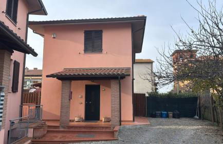 La casa dei piloti, intero alloggio con giardino privato, 2 camere da letto e 2 bagni - Foto 44