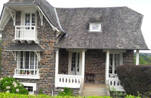 LES HORTENSIAS Spacieuse Maison en ardoise du pays FIBRE - Foto 2