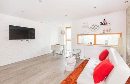 Newly Furnish 2 bedroom Flat - Foto 1