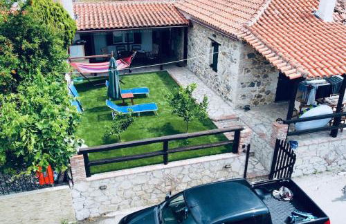 Aelia Cottage House - Photo 28