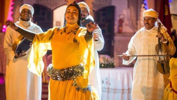 Dinner and Fantasy Show in Chez Ali - Photo 2