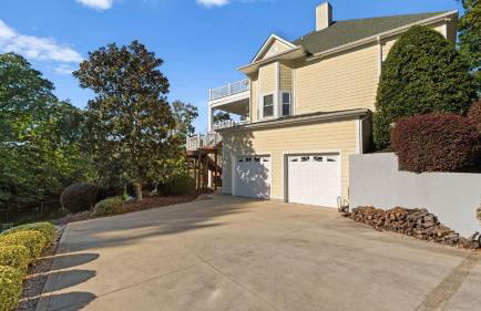 Lakefront 6bdr, Priv Dock, Game Room, Firepit Jake's Lake House by Avantstay - Foto 154