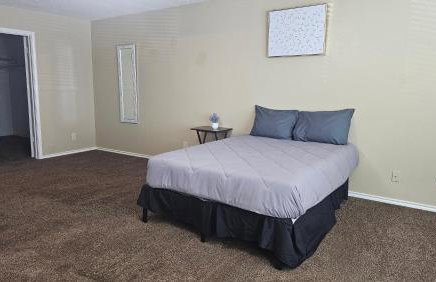 Cozy Four Bedroom Residence in Converse - Foto 7