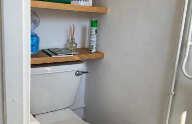 Country cottage overlooking fields with garden room - Foto 13