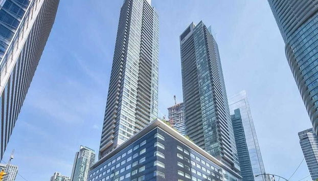 Casa Queen- Elegant Suite in Leslieville - Foto 5, Fachada del alojamiento