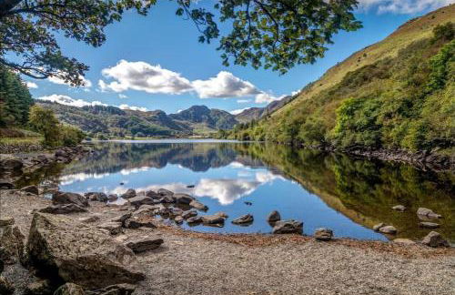Apothecary Hall - Snowdonia - Photo 31