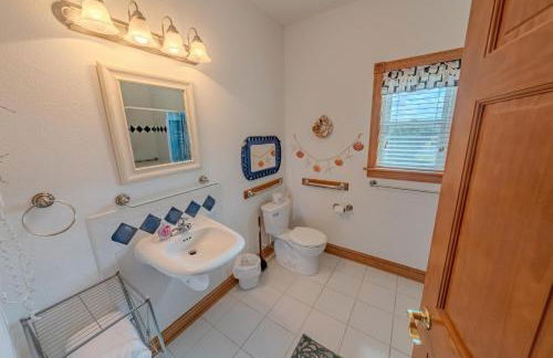 Frolic Inn OBX - Semi Soundfront Retreat, Pool, Hot Tub, Boat Ramp, Elevator, Media & Game Room - Foto 31