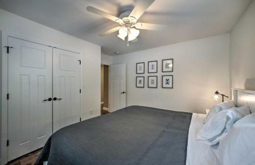 Lakefront Rest-Ashored Home with Private Dock! - Foto 10