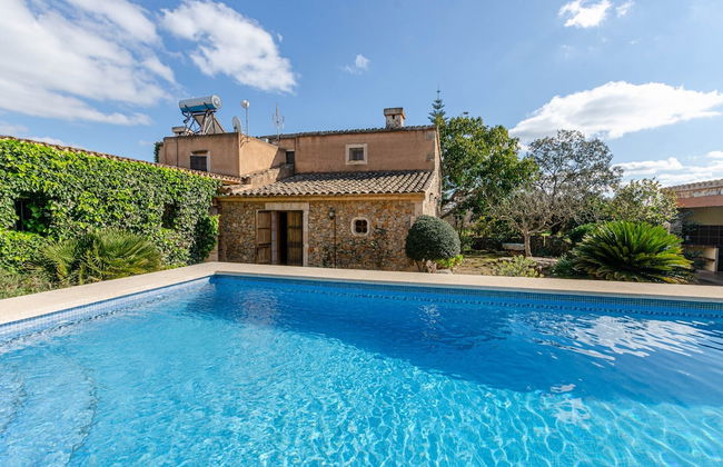 Nice Villa With Private Pool - Photo 35