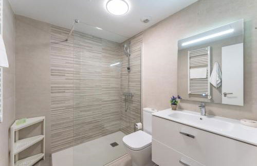 Pass the Keys Casa Ban, Spacious 3 Bedroom Townhouse - Photo 17