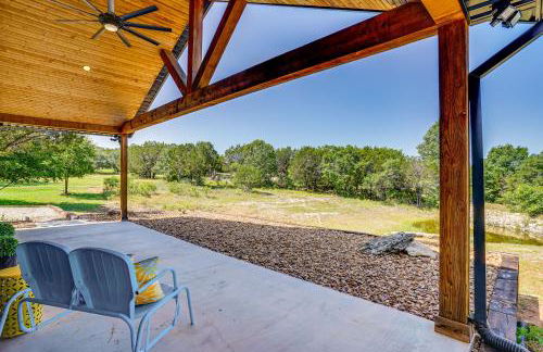 Recently Built Cabin with Pavilion in Granbury! - Foto 16