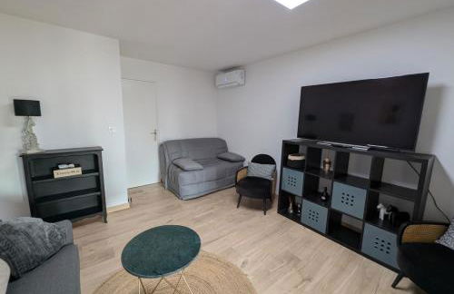 Superbe T2 neuf - 5min du centre au calme avec vue sur prairie - Foto 32