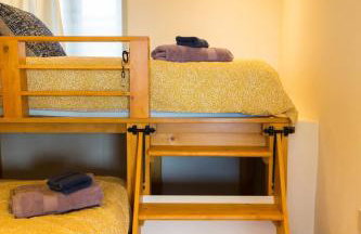 Stunning Old Carthouse with seaview - Photo 30