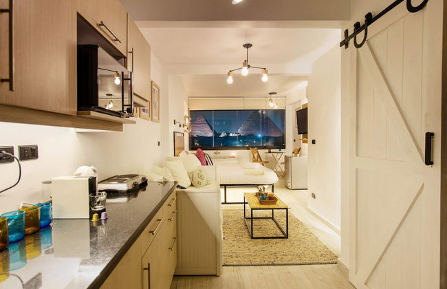 Jacuzzi Studio @ The Pyramids Free Airport Pickup - Foto 4