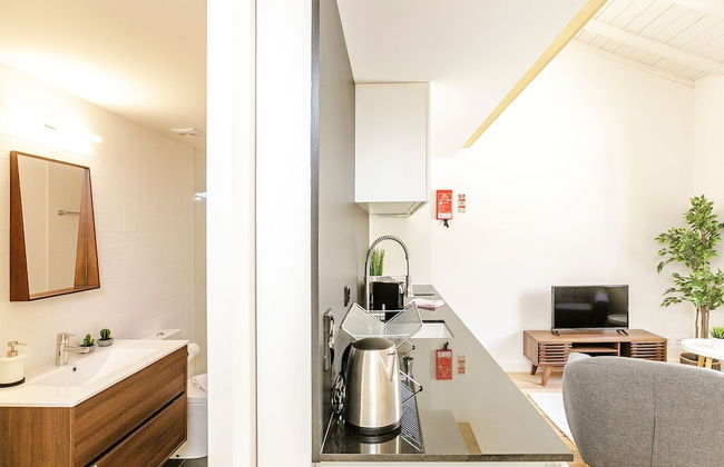 Vila Burgães by LovelyStay - Foto 45