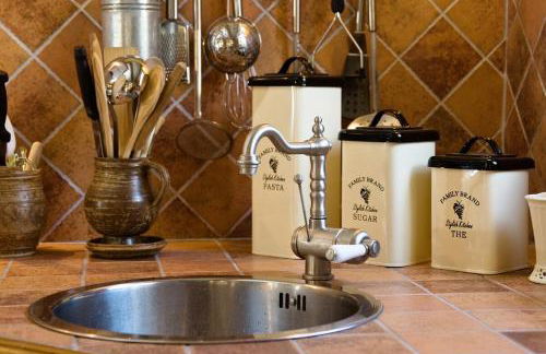 Du Levant au Couchant - 2 gîtes mitoyens à Caylus - Piscine - Jardin - 5 chambres - 12 personnes - 5 minutes du village médiéval - Foto 35