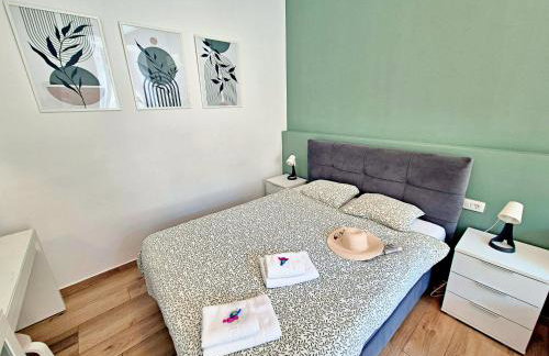 Lola's Place - Photo 58