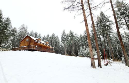 Blacktail Cabin Hideaway with hot tub - Foto 53