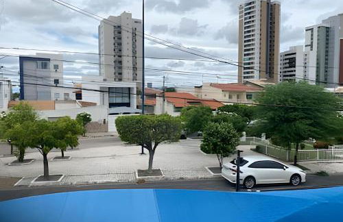 Próx a orla, 14 pessoas, ar condicionado e garagem - Foto 9