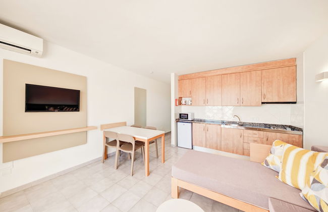 Vista Club Apartamentos - Photo 18