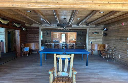 The Lodge at Pine Cone Lodge for Large gatherings! - Foto 18