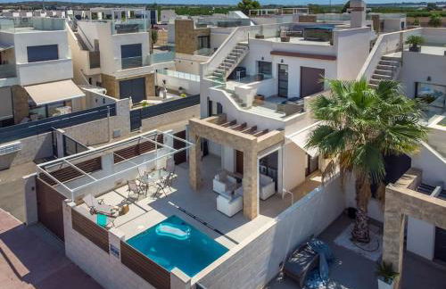 Villa Nina with pool - Photo 21