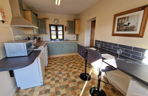 Swallows Nest Guest House - With Hot Tub - Foto 8