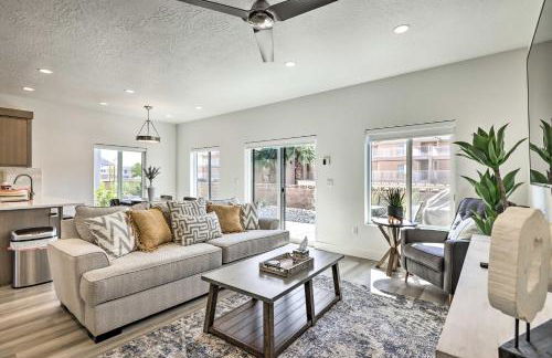 Spacious St George Townhome with Grill and Views! - Foto 6