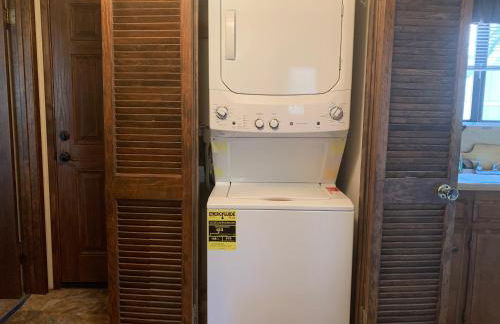 Cedar Pines - Mountain home in a tree filled neighborhood with WIFI - Foto 20