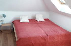 Zentrumsnahe Dachwohnung in grüner Oase - Foto 5