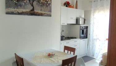 "Da Carla e Sandro"- Appartamento con parcheggio privato - Photo 4