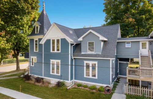 The Glarum House - Gorgeous Historic Home & AC! - Foto 50