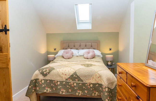 The Patches - Photo 12