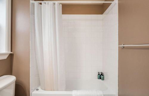 Perch - Phinney Guest House - Photo 40