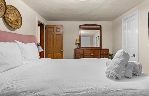 7BR Historic Estate Private Yard Near DC and Old Town - Vassar - Foto 25