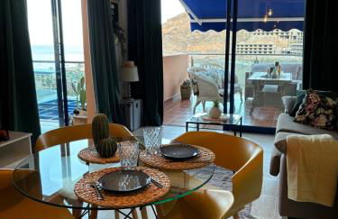 Apartment with views of sea and mountains - Photo 13