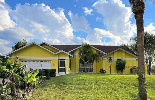 The Yellow Home amazing lake view - Foto 1