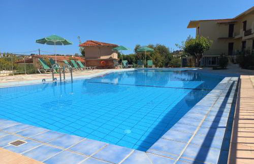 Family Friendly Kalliopi Apt - Photo 13