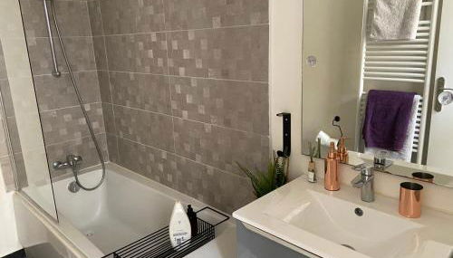 Luxury Ensuite Room at Gates of Paris - Foto 5