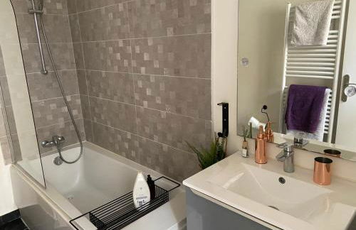 Luxury Ensuite Room at Gates of Paris - Foto 5